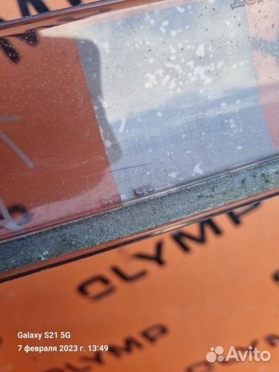 Ветровик передний левый Toyota Corolla Axio NZE141