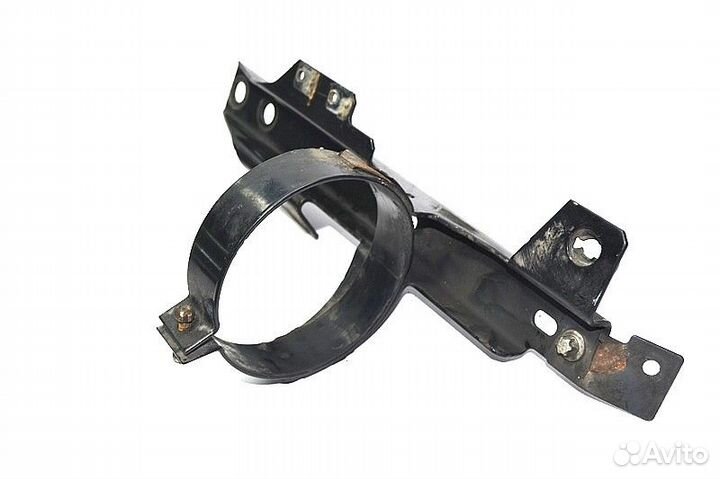 Кронштейн бака жидкости гидроусилителя руля merced