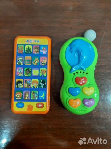 Музыкальный телефон