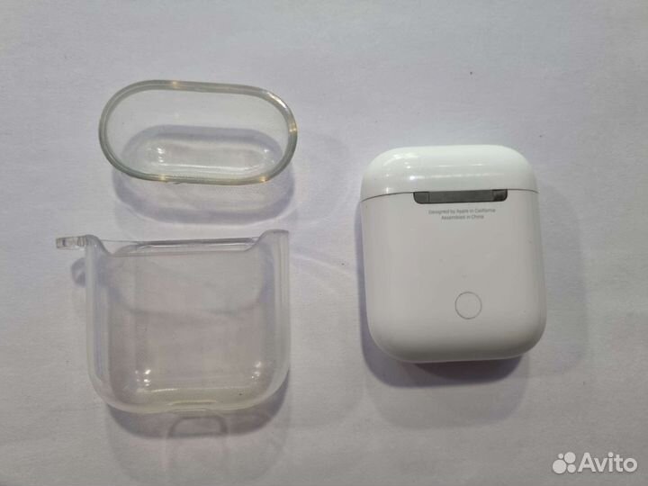 Кейс Air pods 1/2 (A1602)