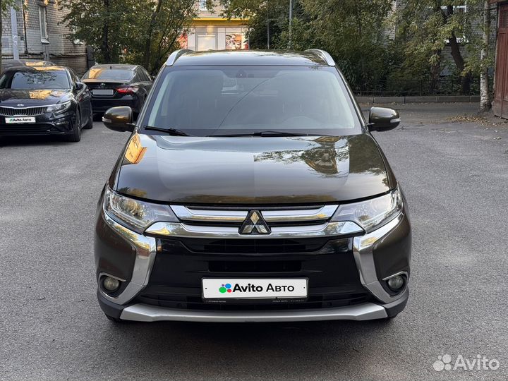 Mitsubishi Outlander 2.4 CVT, 2016, 186 200 км