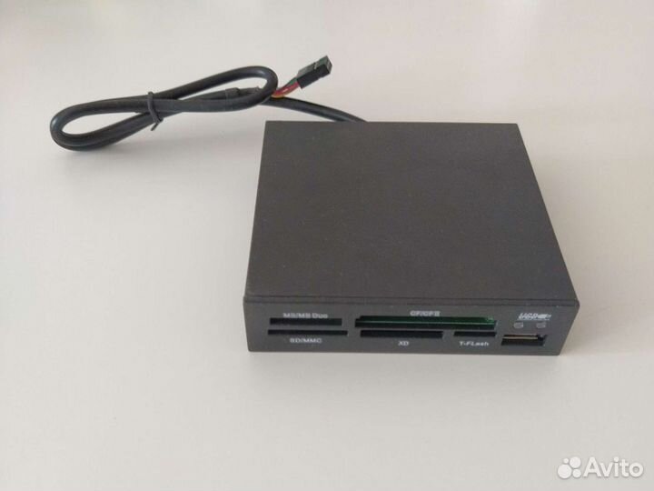 Картридер внутренний 3.5