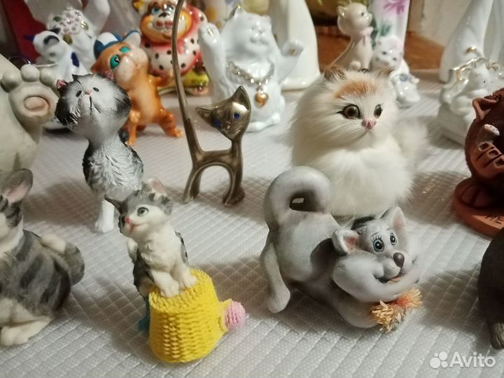 Фарфор, керамика, стекло и т.д любителям кошечек