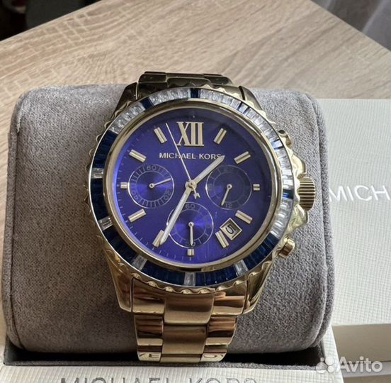 Часы женакие Michael kors