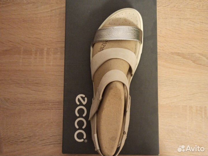 Сандалии женские ecco
