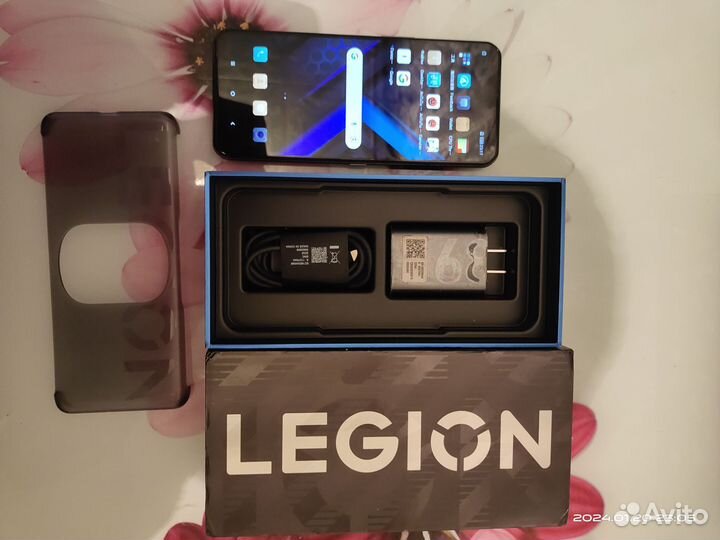 Lenovo Legion Y90, 12/256 ГБ