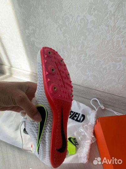 Шиповки для бега женские для средних дистанций