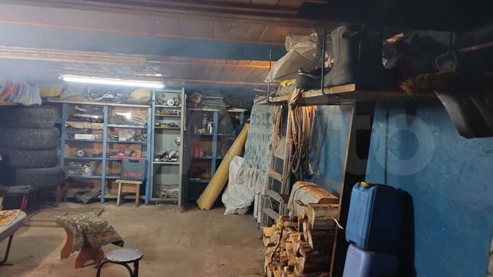 Гараж, > 30 м²