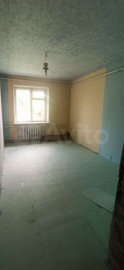 3-к. квартира, 100 м², 1/1 эт.