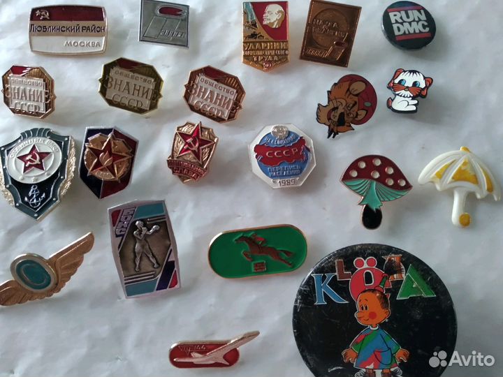 Значки газ новые + значок флаг России и др