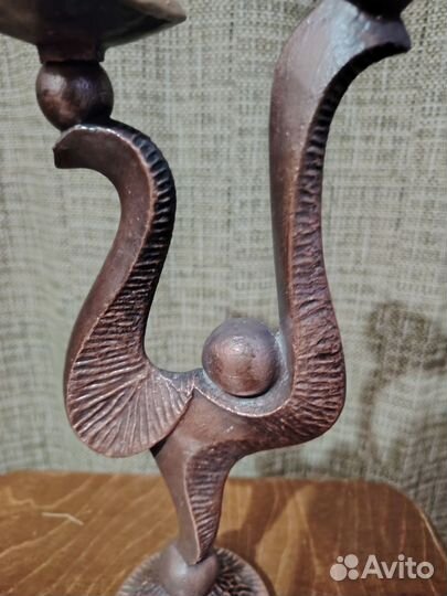 Подсвечник