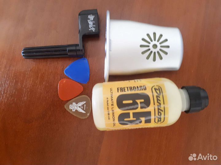 Гитара yamaha f310 и аксессуары