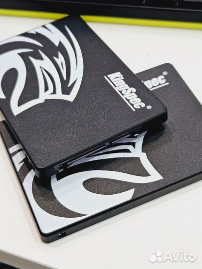 SSD диск 1 тб 2.5