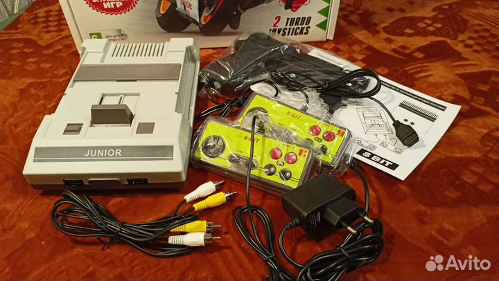 Игровая приставка Dendy 300 игр