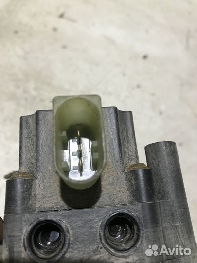 Клапан регулировки подвески Land Rover Range Rover