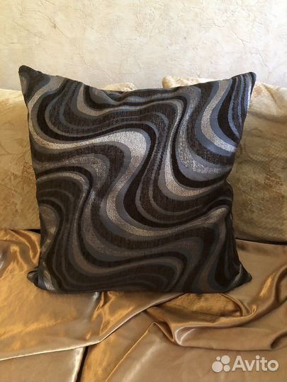 Подушки декоративные 60 x 60 см