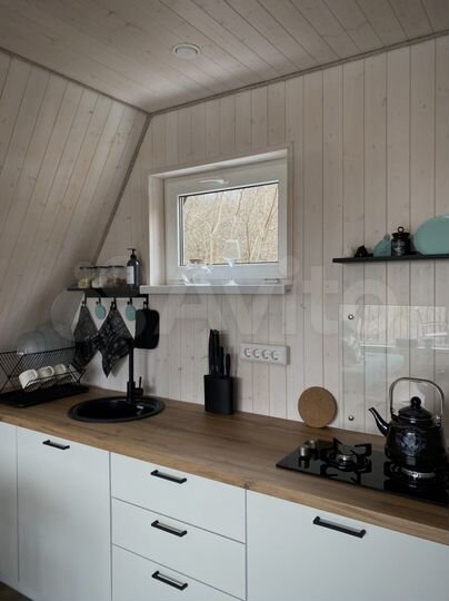 Дом 42 м² на участке 1,7 га