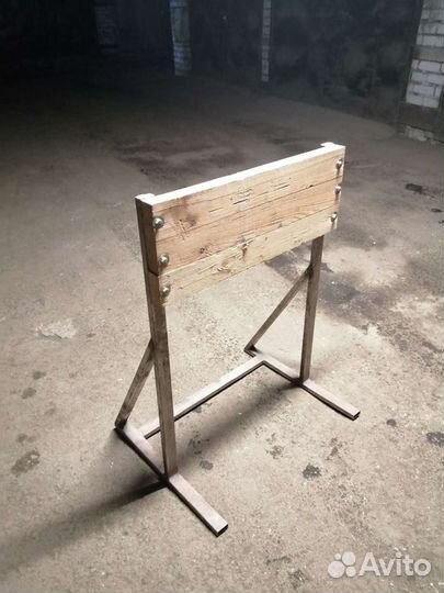 Стойка для лодочного мотора