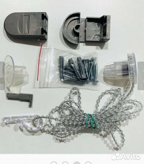 Рулонная штора кремовая