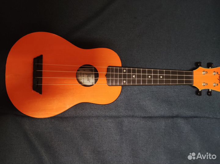 Укулеле flight