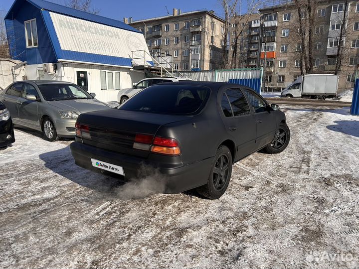 Nissan Maxima 3.0 AT, 1996, 300 000 км