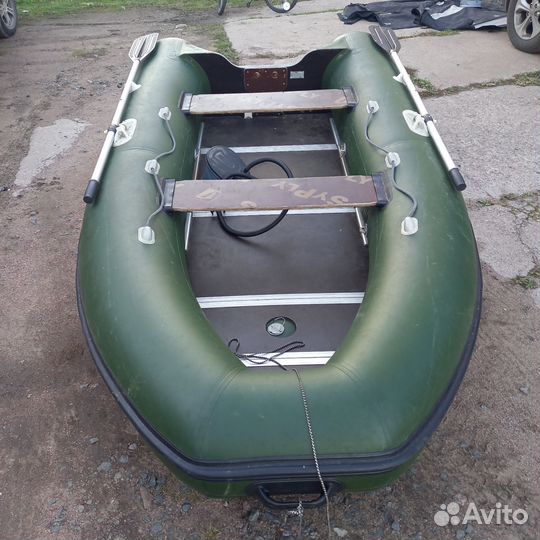 Лодка фрегат 310