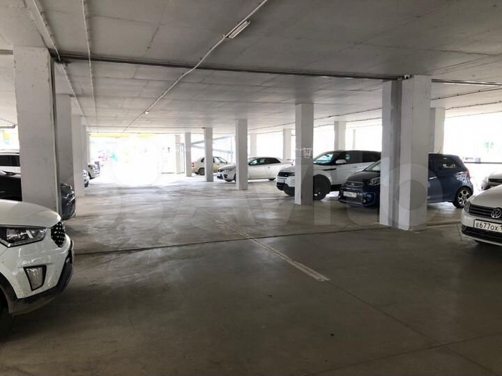 Машиноместо, 18 м²