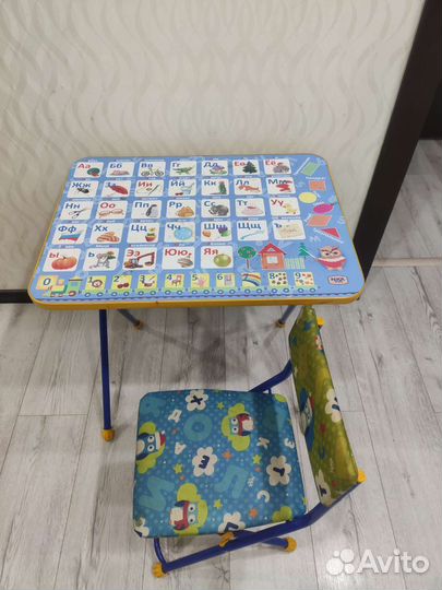Развивающий складной стол и стул для дошкольника
