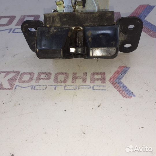 Замок крышки багажника ssangyong actyon NEW 2011