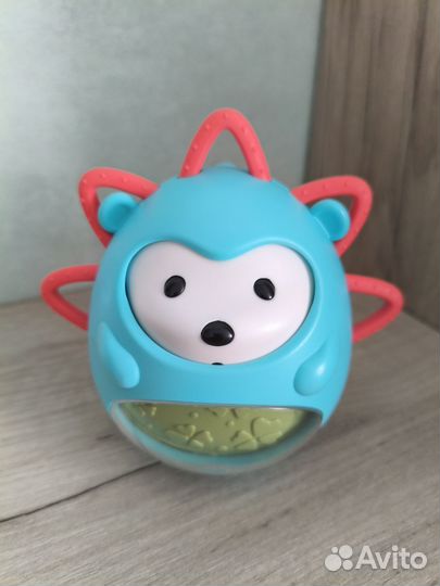 Новая неваляшка прорезыватель Ежик