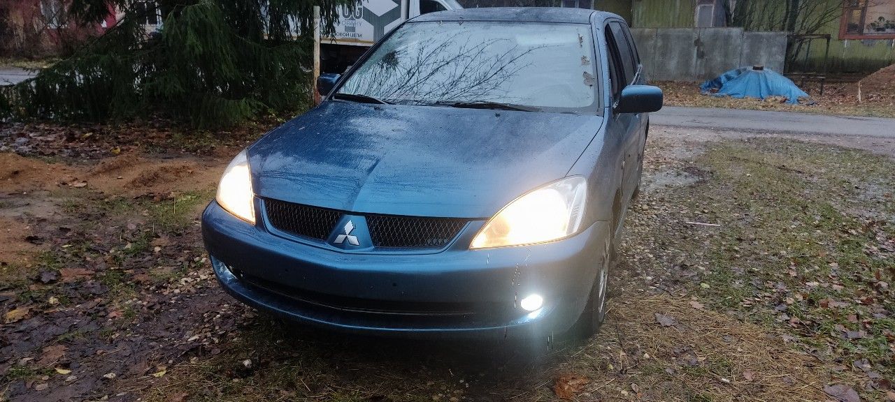 Mitsubishi Lancer: фото владельца