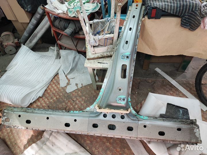 Порог левый skoda superb