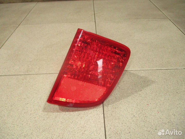 Фонарь задний в бампер правый Lexus LX 450d/570