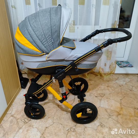 Коляска 2 в 1 adamex