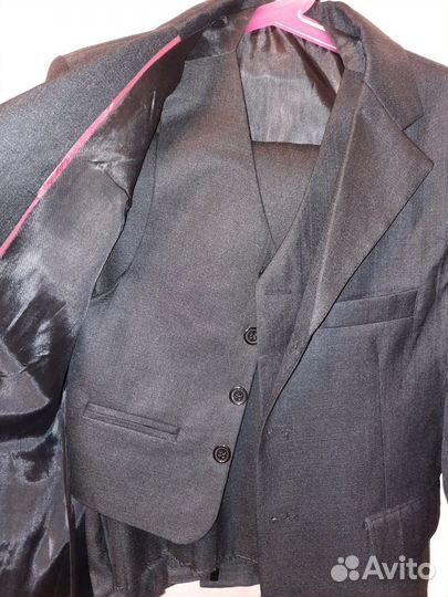 Костюм для мальчика новый