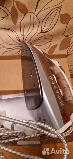 Утюг Scarlett SC-135S