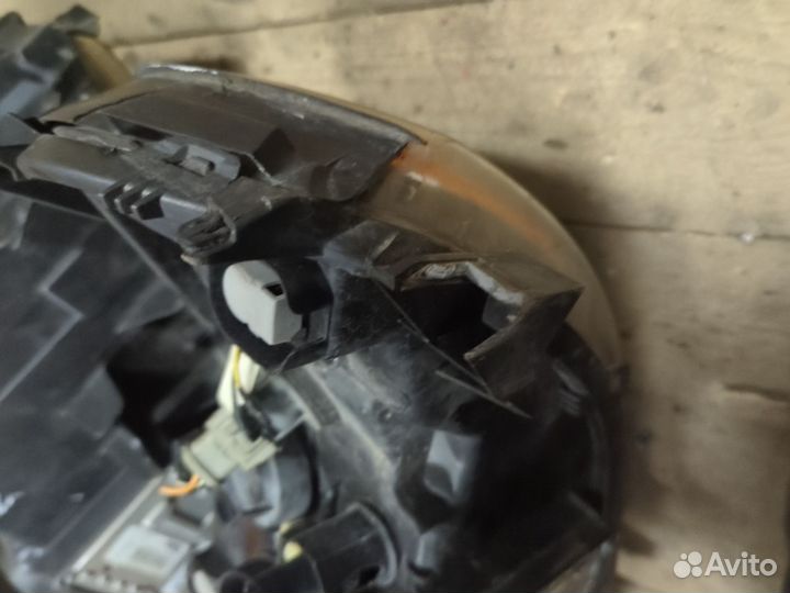 Передняя левая передняя правая фара Volvo xc70 s60