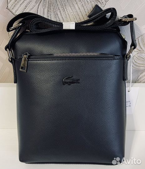 Сумка Lacoste