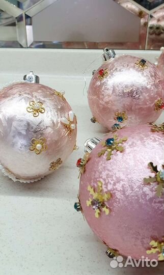 Новогодние игрушки