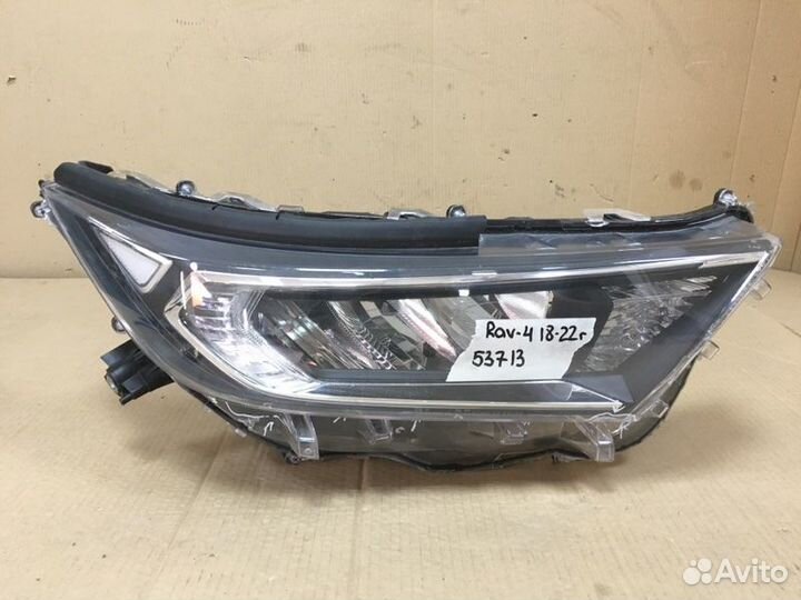 Фара LED передняя правая Toyota Rav4 50