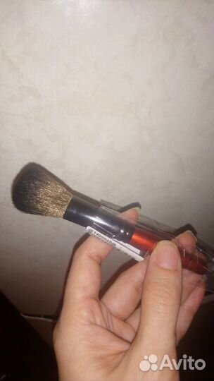 Косметическая кисть для макияжа