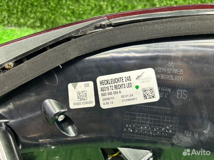 Фонарь задний правый VAG Audi Q3 8U