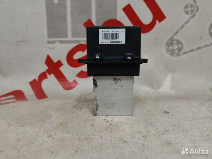 Резистор отопителя Jeep Commander 5.7 hemi EZB