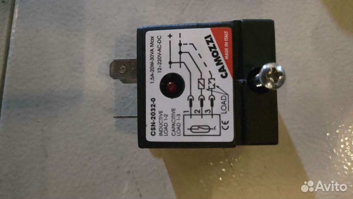 Распределитель camozzi