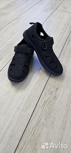 Сандалии 35р