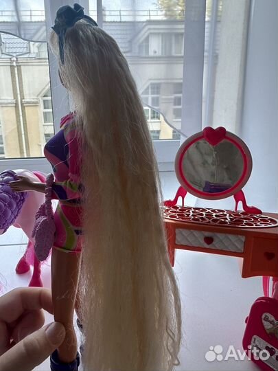 Кукла барби