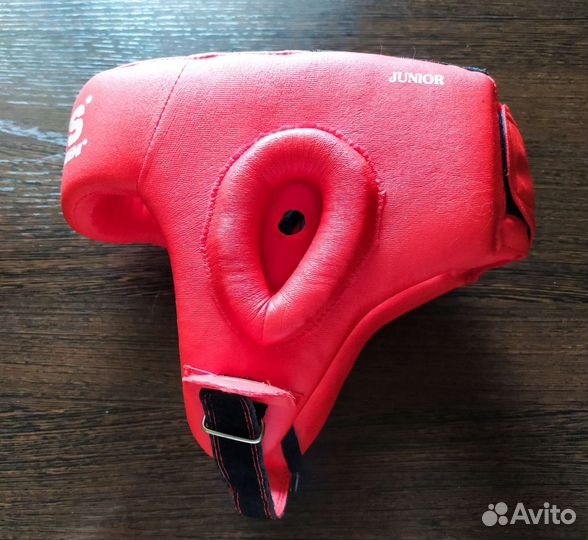 Шлем для единоборств