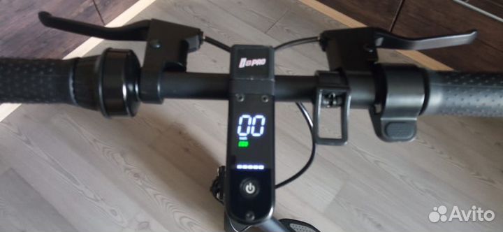 Электросамокат б/у