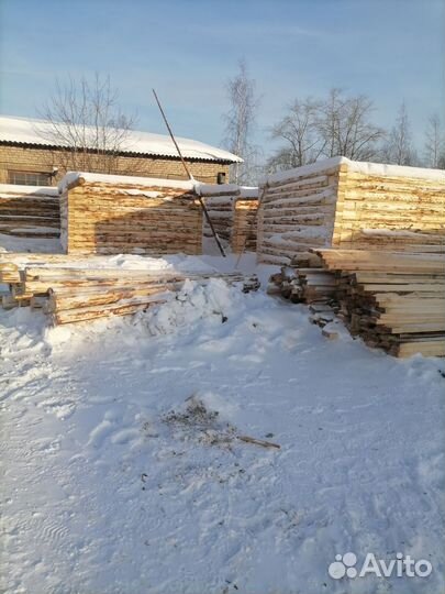 Дрова срубы доски