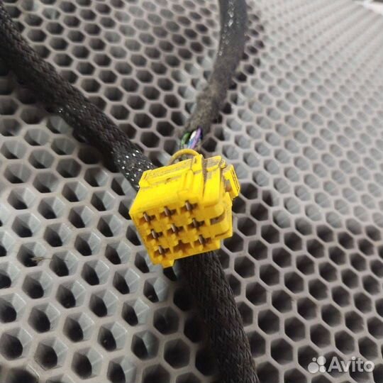 Шлейф рулевой DAF XF 105 2008 1677033